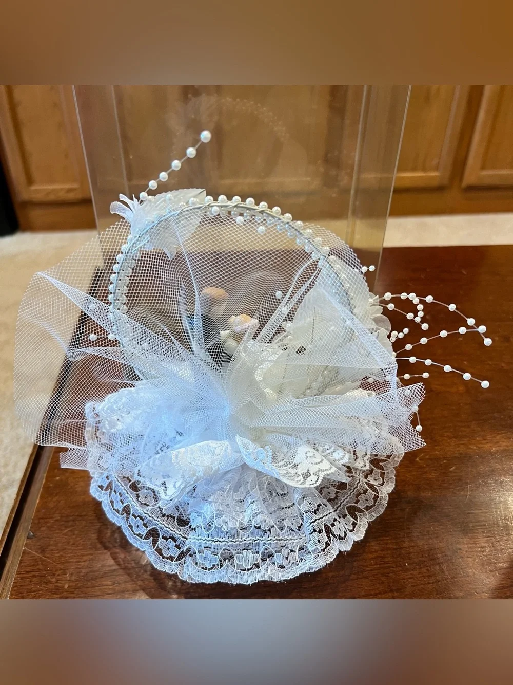 Vintage Traditions Wedding Cake Topper White Flowers Like New
